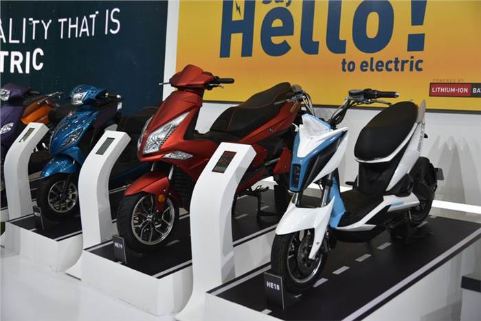 India's electric car sales dip 40 percent in FY2018